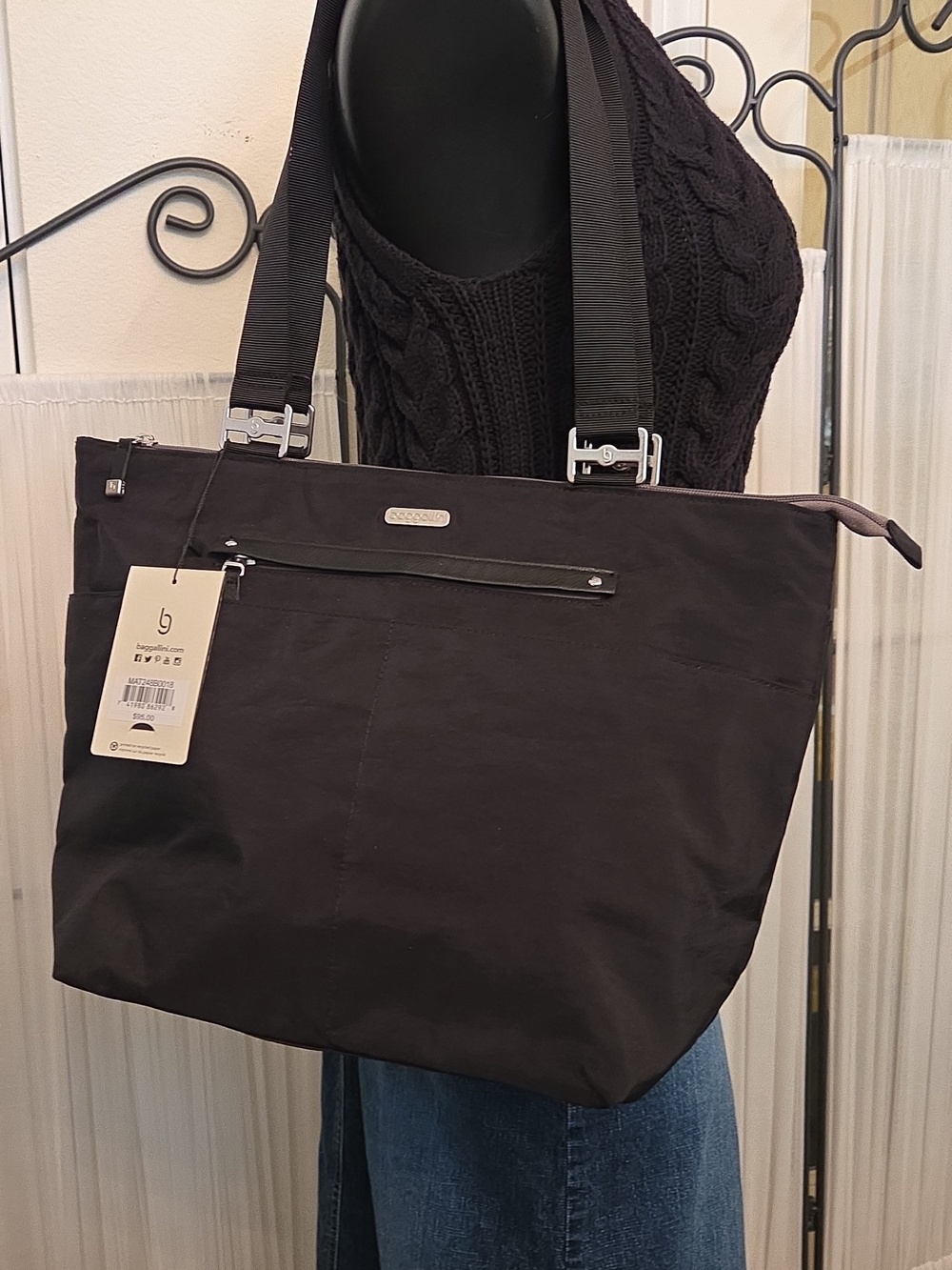 NWT, Baggalini Black Nylon Tote Bag!